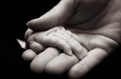 La main que la vie nous tend