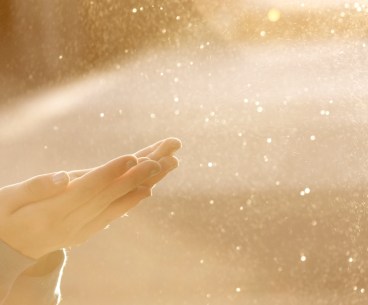 Brillants mains soleil