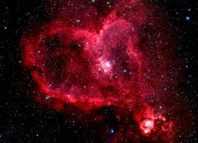 Hubble coeur rouge