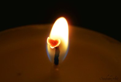 candle_heart_by_sandrahm-d3ercuw